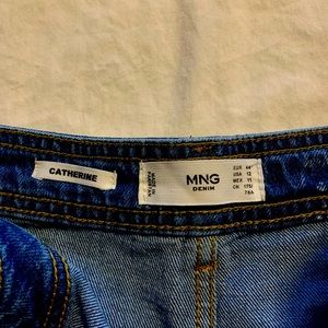 Ladies size 12 jeans.